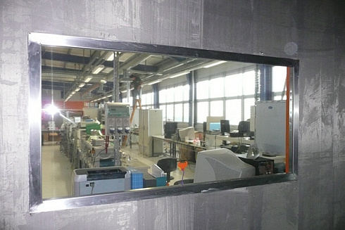 Экранированные стекла с покрытием ITO, Soliani EMC - компания «Мастер-Тул»