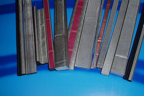 Эластомерные прокладки покрытые электропроводящей тканью, Soliani EMC - компания «Мастер-Тул»